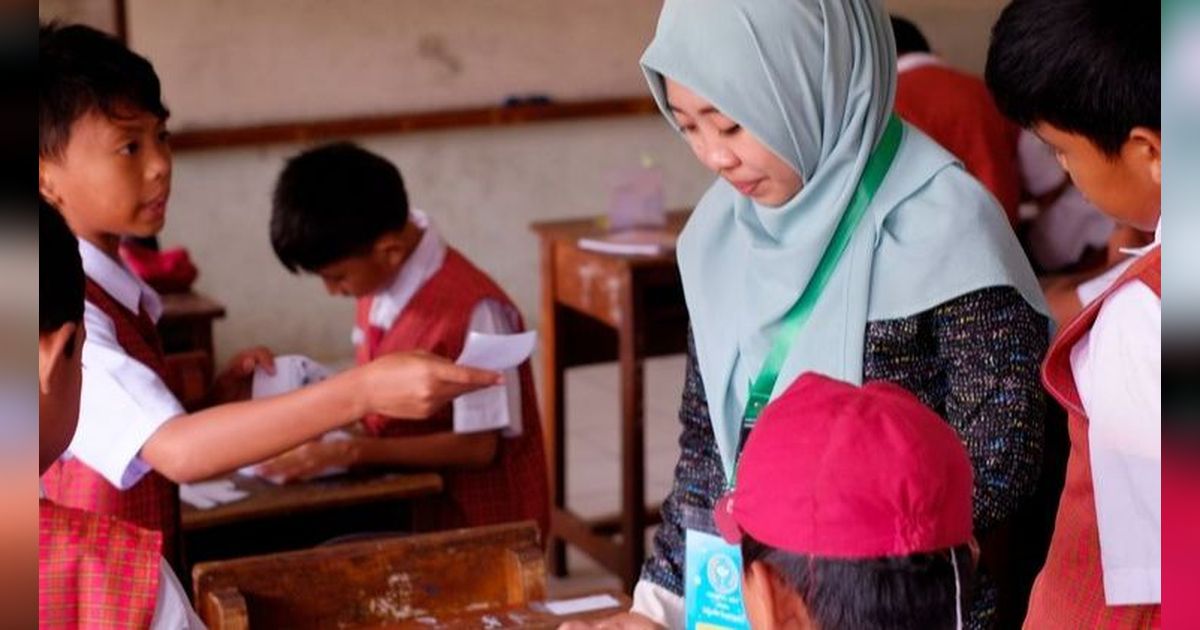 Ditanya Berapa Gaji Guru Honorer di Ende, Jawabannya Sungguh Amat Menyakitkan