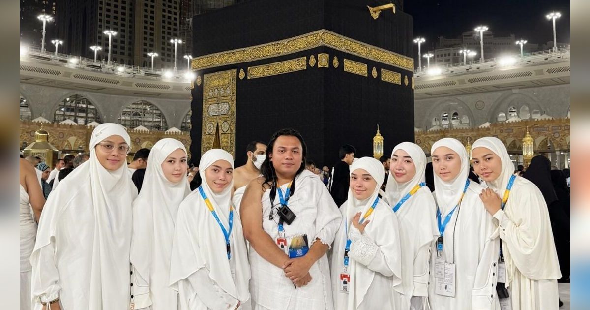Laksanakan Ibadah Umroh, Potret Keanu Angelo Ramai Jadi Sorotan, Penampilannya Bikin Pangling
