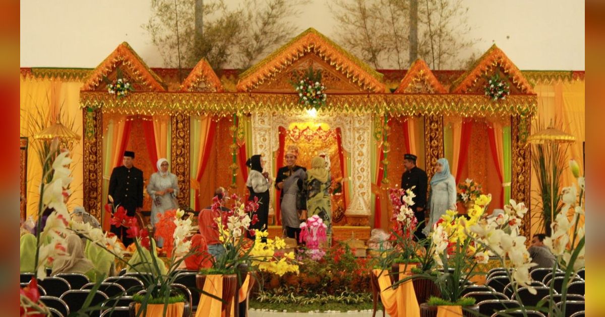 Mengenal Peusijuek, Ritual Rasa Syukur dan Meraih Kesuksesan Ala Masyarakat Aceh