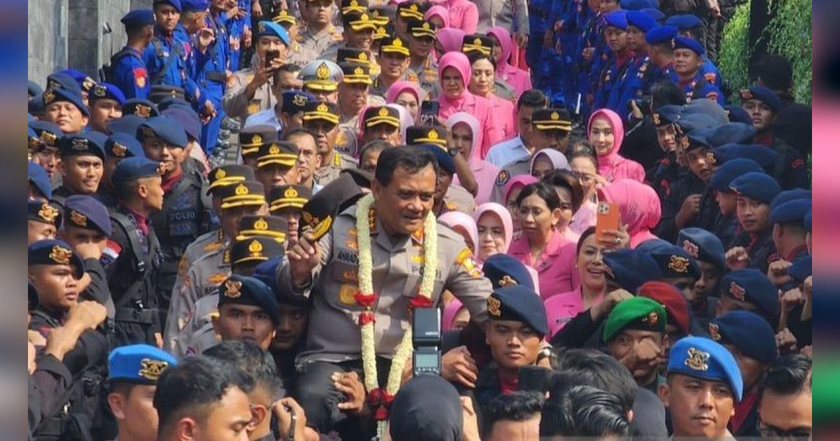 Usai Diangkat jadi Jenderal Bintang 3, ini yang Dilakukan Komjen Ahmad Luthfi Setelah Dinas