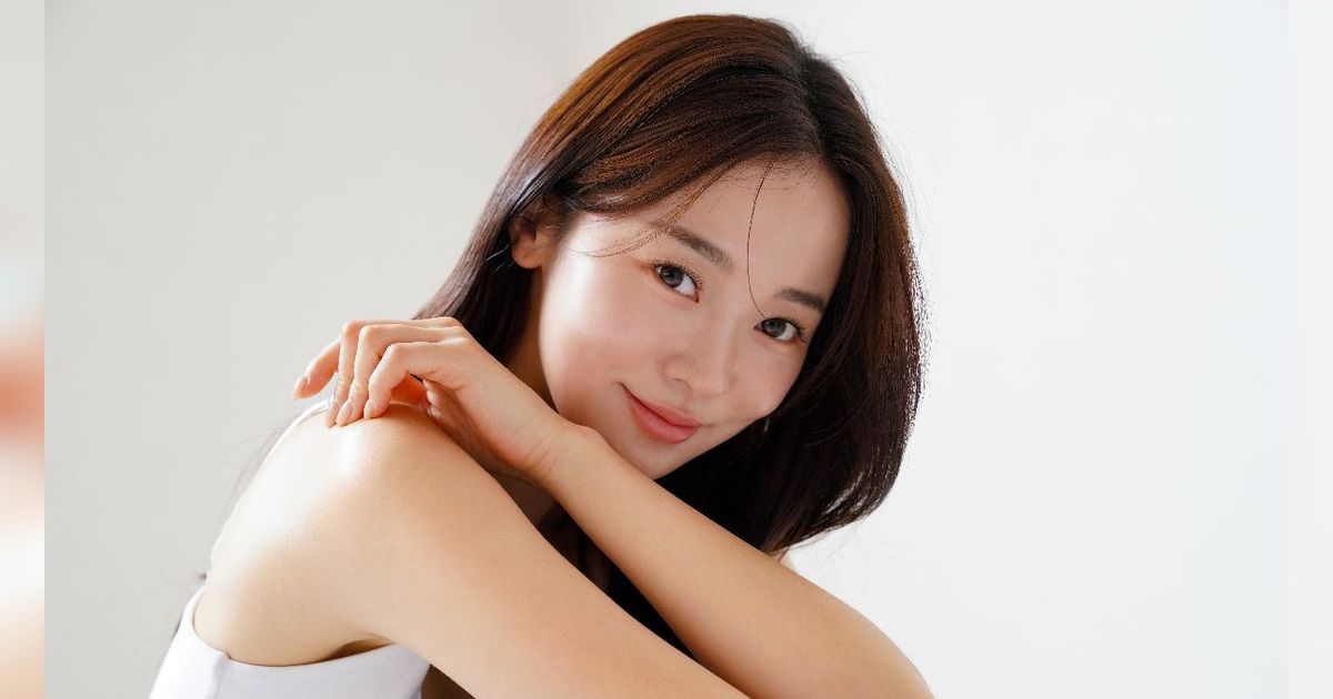 Modal Cotton Bud, Smile Lines Langsung Smooth Banget