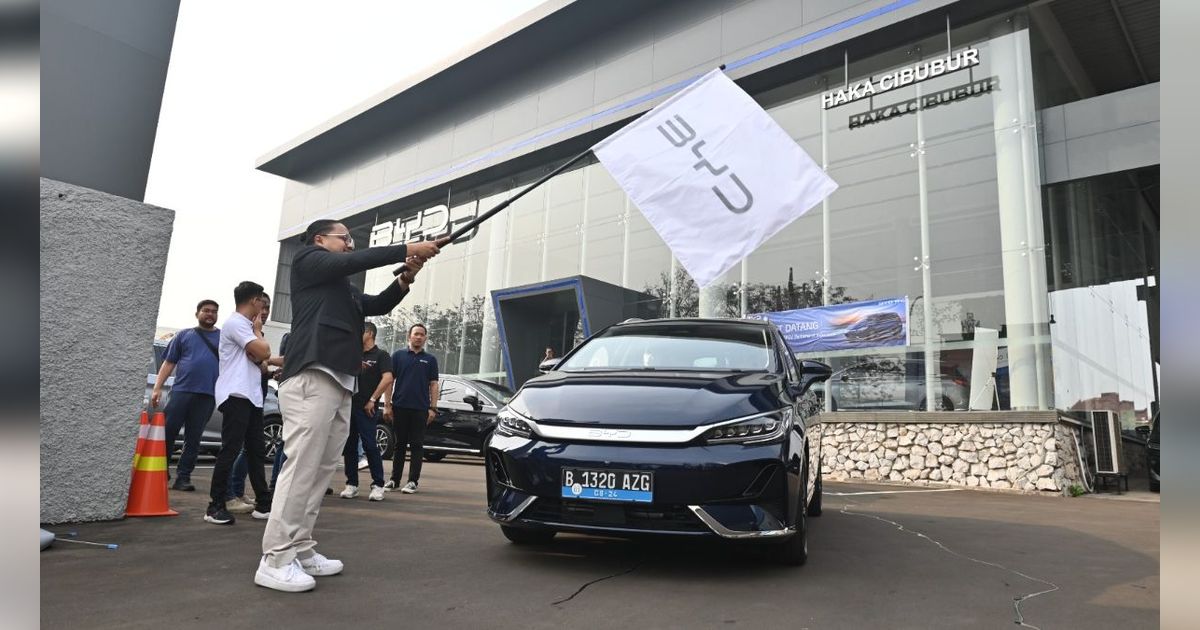 Rasanya Naik Mobil Listrik BYD M6 Rute Jakarta-Bandung-Jakarta, Tetap Ngegas Walau di Medan Curam