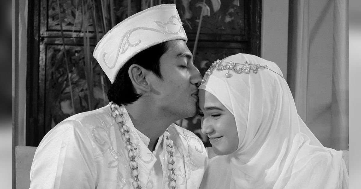 Potret 'Pernikahan' Syifa Hadju dan Harris Vriza Sederhana tapi Penuh Khidmat, Komentar El Rumi Disorot