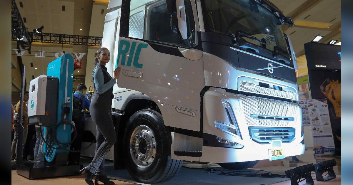 FOTO: Ini Truk Listrik Volvo yang Resmi Meluncur di Indonesia, Punya Jarak Tempuh 300 Km