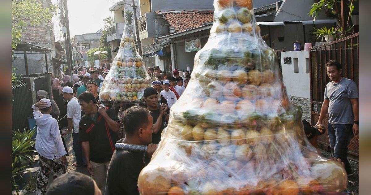 FOTO: Melihat Kemeriahan Kirab Sekaten untuk Menyambut Peringatan Maulid Nabi Muhammad SAW di Pisangan Timur