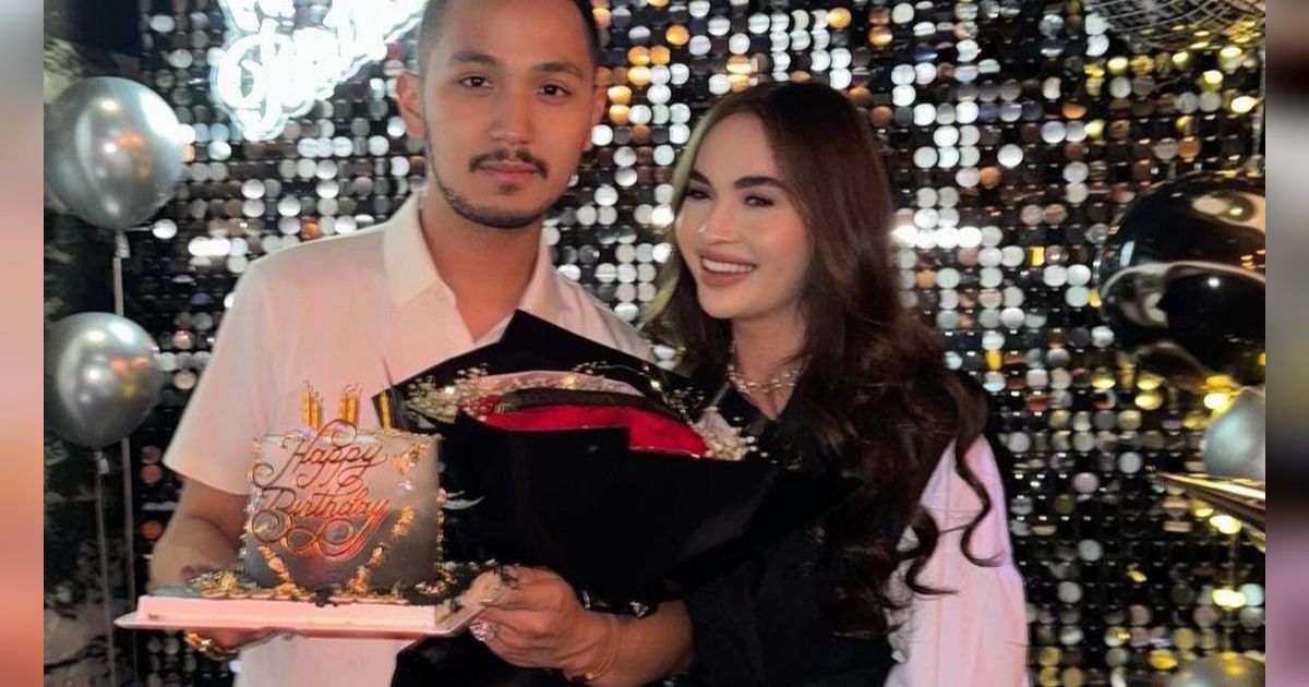 Potret Cantik Elina Joerg di Ultah Pacar, Ramai Didoakan Segera Dilamar Gusti Ega