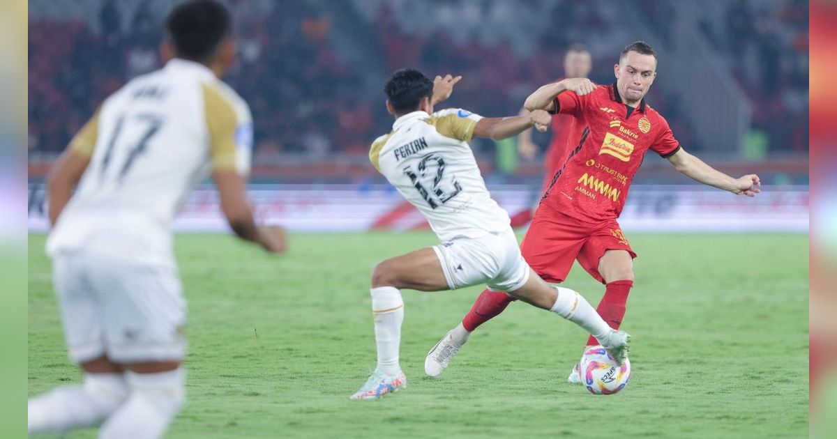 FOTO: Sengit, Persija Jakarta Vs Dewa United Harus Puas Berbagi Poin Usai Main Imbang 0-0