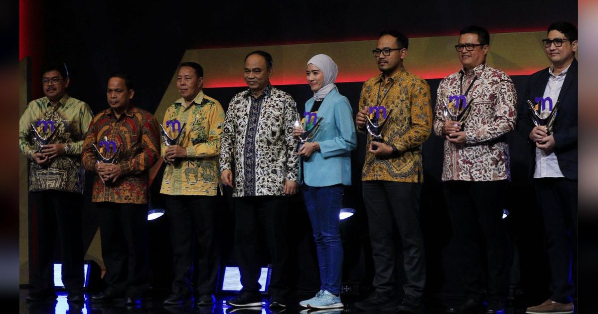 FOTO: Inilah Peraih Penghargaan Merdeka Awards 2024 Kategori Program Kolaborasi Berbasis Teknologi