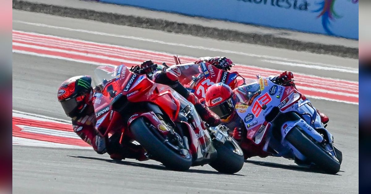 FOTO: Aksi Francesco Bagnaia Rajai Sprint Race MotoGP di Sirkuit Mandalika, Marc Marquez Finis Ketiga