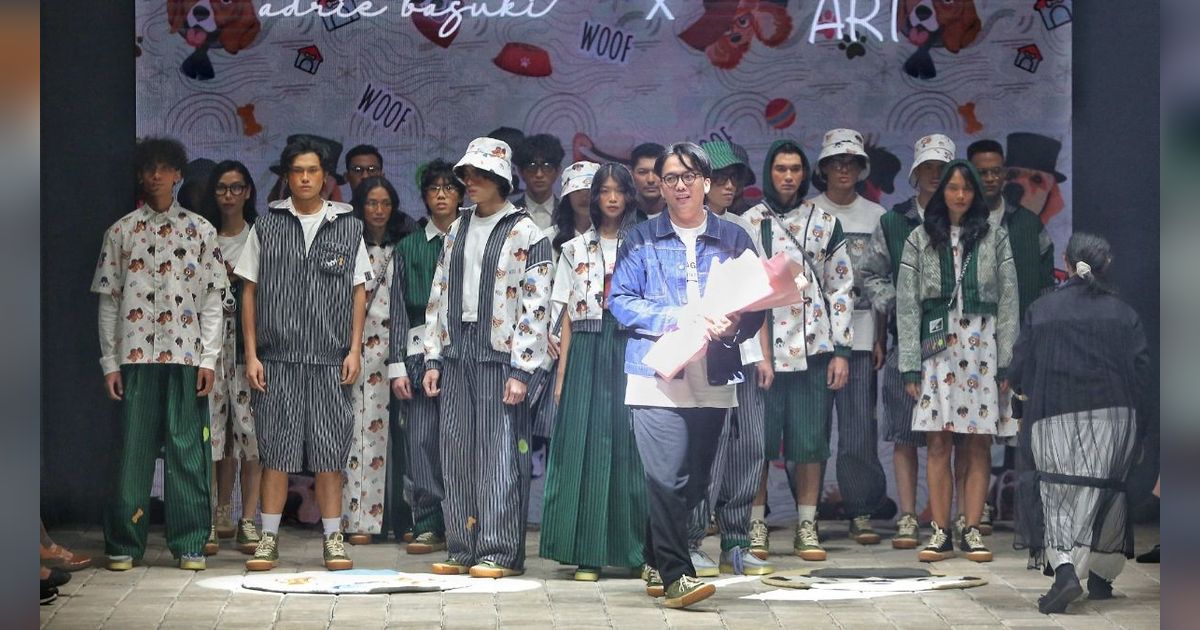 FOTO: Ajang Plaza Indonesia Fashion Week 2024, Adrie Basuki X Evan Hartono Sajikan Koleksi PURE Unconditional Love