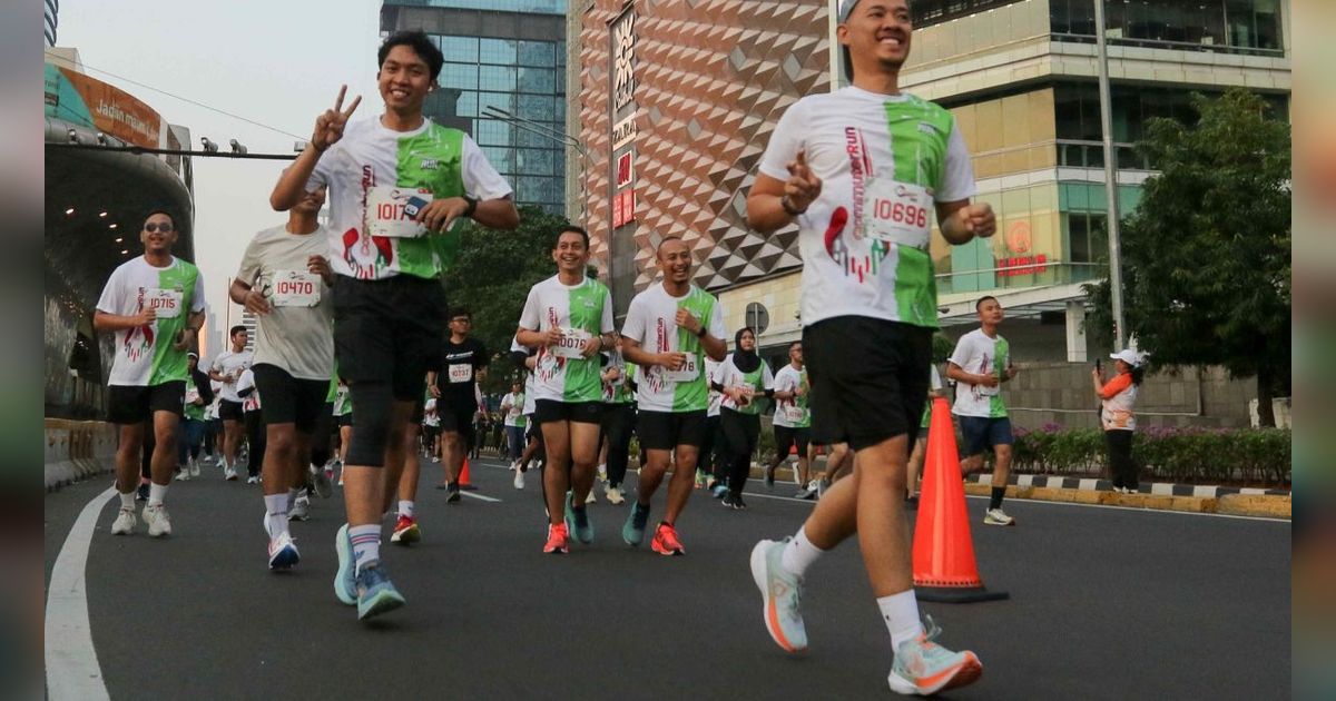 FOTO: KAI Commuter Run 2024, 2.500 Peserta Lari Keliling Jakarta