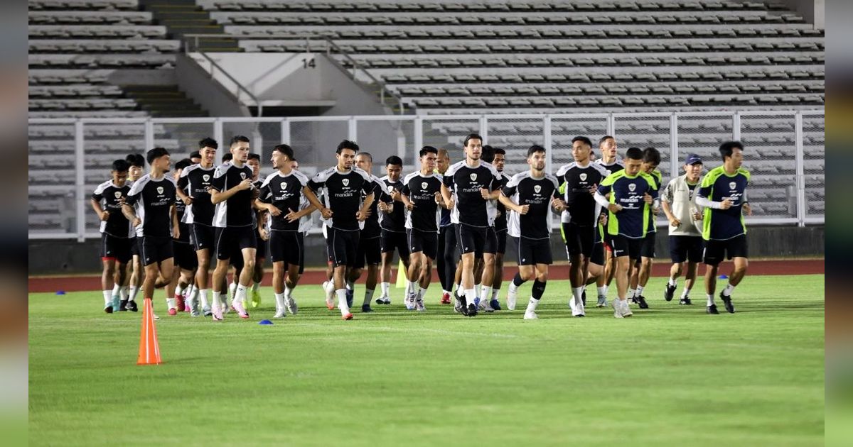 FOTO: Timnas Indonesia Matangkan Strategi di Stadion Madya GBK Jelang Melawan Australia