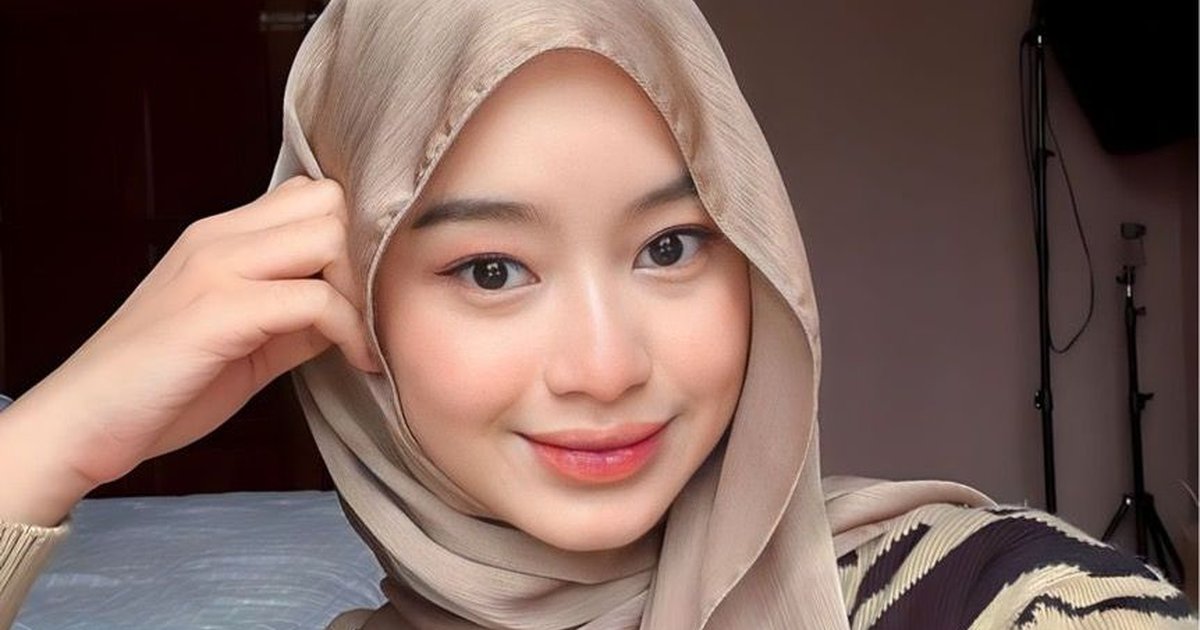 Tutorial Hijab Stylish Menutup Dada, Bisa Untuk Hangout Dan Ke Kampus