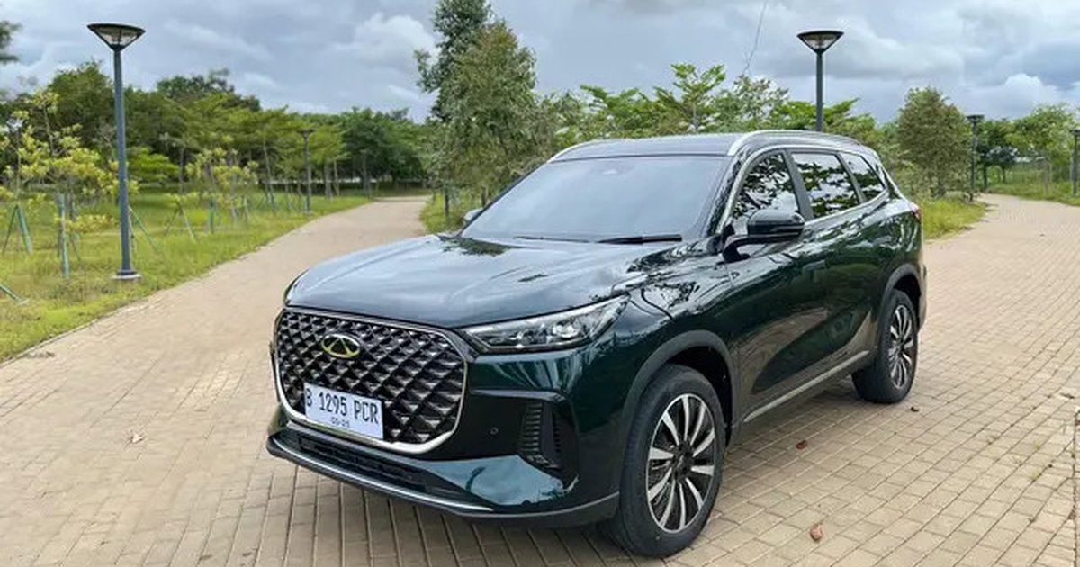 Mengintip Fitur Canggih Chery Tiggo 8 CSH yang Siap Rilis Bulan Depan