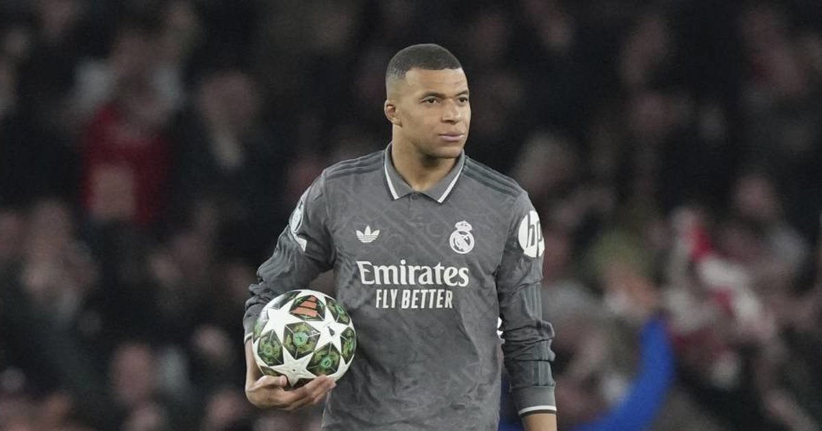 Mengapa Kylian Mbappe Bisa Tetap Main Lawan Arsenal Setelah Dapat Kartu Merah?