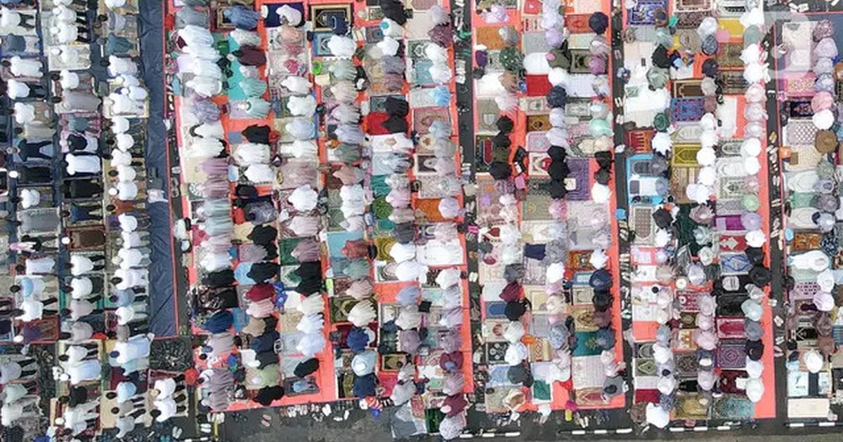 Sholat Idul Adha: Wajib atau Tidak? Ini Jawaban Ulama dan Dalilnya