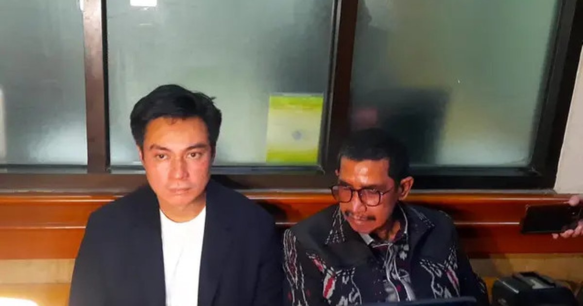 Reaksi Baim Wong saat Paula Verhoeven Datangi Kantor Komisi Yudisial Akibat Tak Terima Putusan Sidang Perceraian