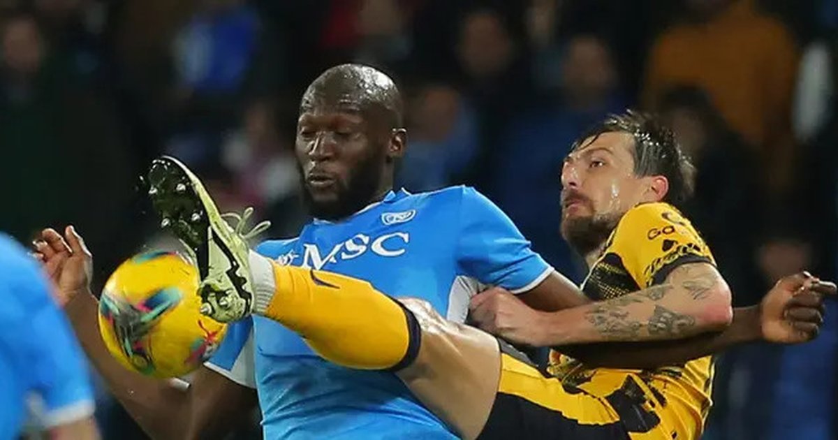 Persaingan Scudetto Inter Milan dan Napoli Semakin Seru: 5 Laga Tersisa Poin Sama