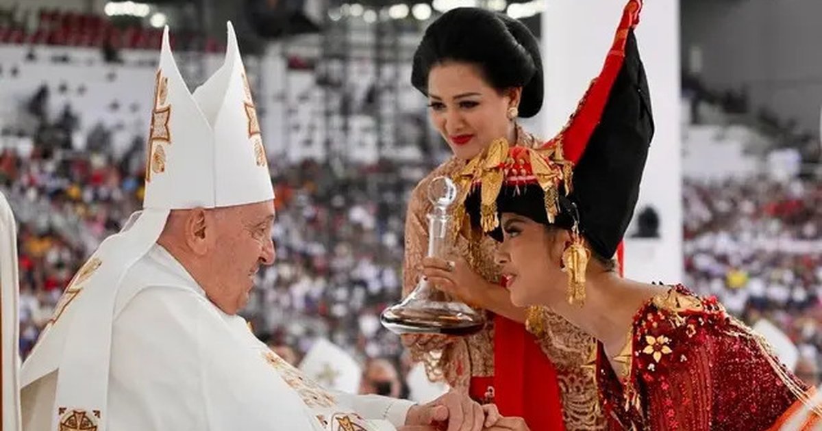 Cerita Lyodra Ginting Pernah Bertemu Paus Fransiskus, Akui Sangat Bahagia Lantaran Dapat 2 Kali Berkat dari Sang Pope