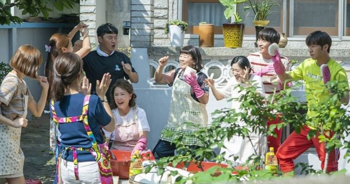 Butuh Tontonan yang Menghangatkan Hati? Ini 6 Drama Korea Bertema Keluarga yang Tak Hanya Penuh Makna dan Bikin Haru