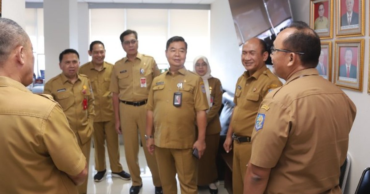 Antisipasi Arus Balik Usai Mudik, Dirjen Dukcapil Puji Layanan Adminduk Anti Prei