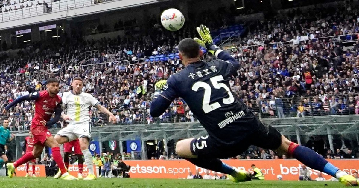 FOTO: Kalahkan Cagliari 3-1, Mantapkan Posisi Inter Milan di Puncak Klasemen Liga Italia