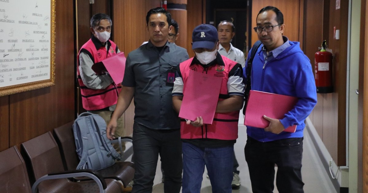 Vonis Lepas Koruptor Kasus Minyak Goreng, 3 Hakim PN Jakpus Terima Suap Rp22 M di Pasar Baru