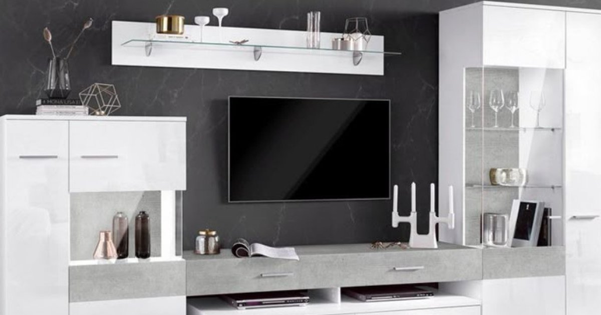 Inspirasi Backdrop TV Minimalis Terbaru untuk Ruang Keluarga Modern