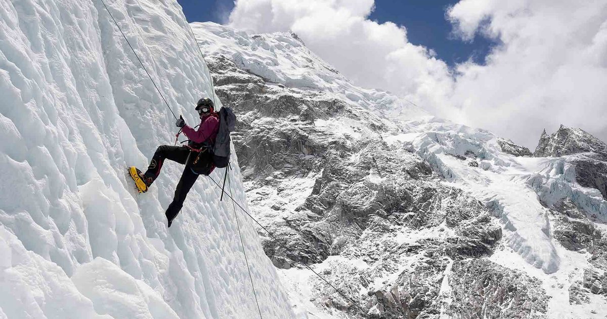 FOTO: Keindahan Alam Himalaya Menuju Basecamp Everest