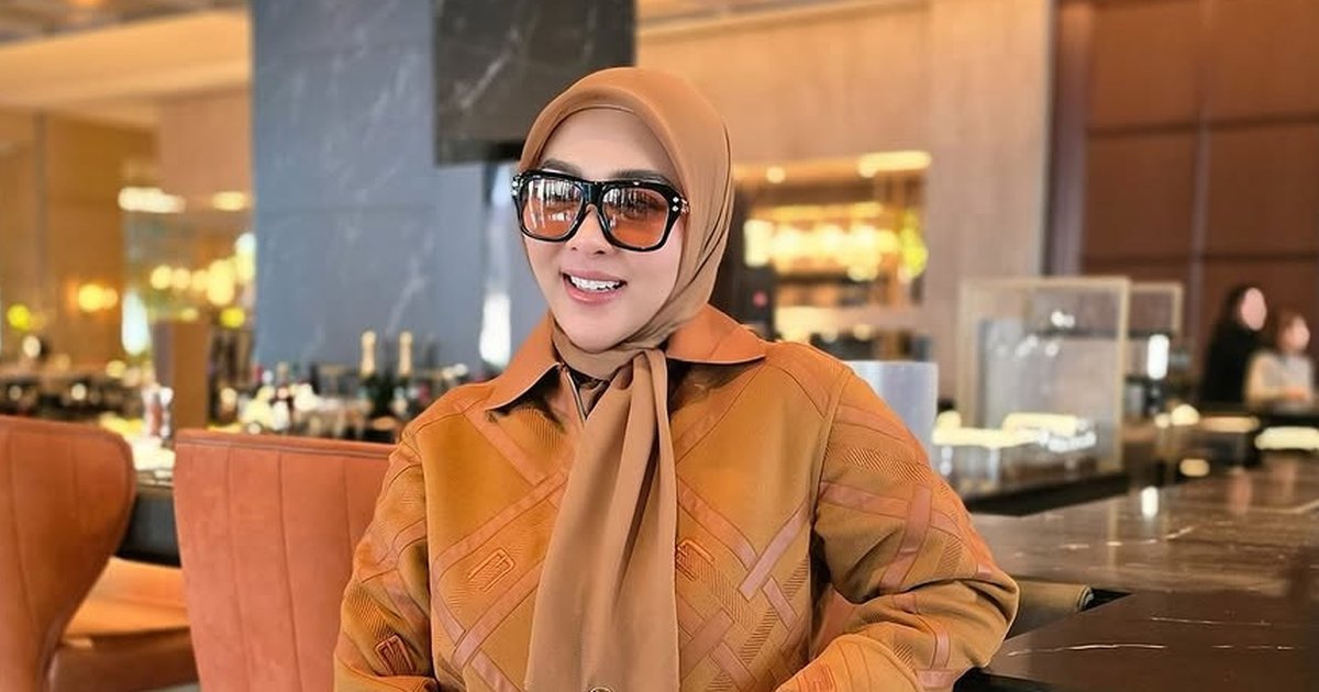 Harga Emas Melejit, Artis-artis Cantik Pakai Perhiasan Senilai Miliaran - Ada yang Ngaku Cuma Pinjaman