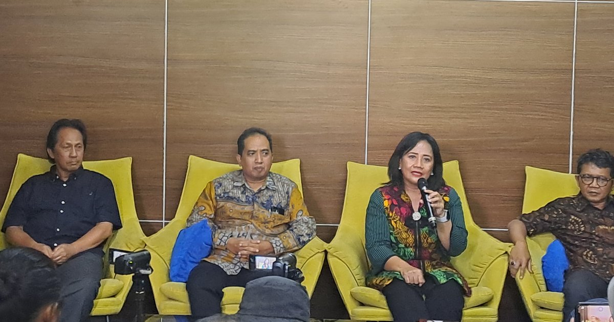 VIDEO: Dekan Fakultas Kehutanan UGM: Ijazah Asli yang Memegang Adalah Pak Jokowi