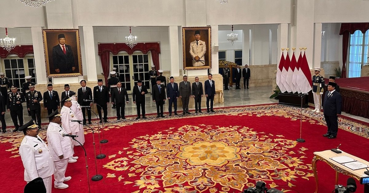 Presiden Prabowo Lantik Gubernur Papua Pegunungan dan Bangka Belitung di Istana Negara