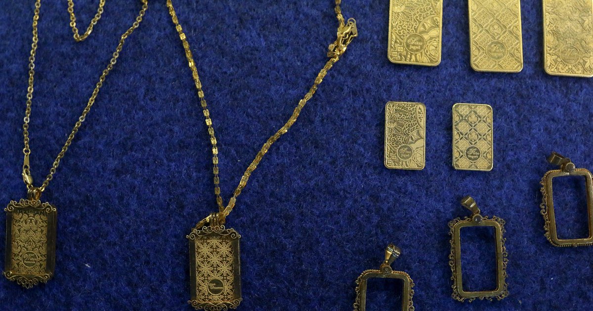 Harga Emas Nyaris Tembus Rp2 Juta per Gram, Masih Layak Beli?