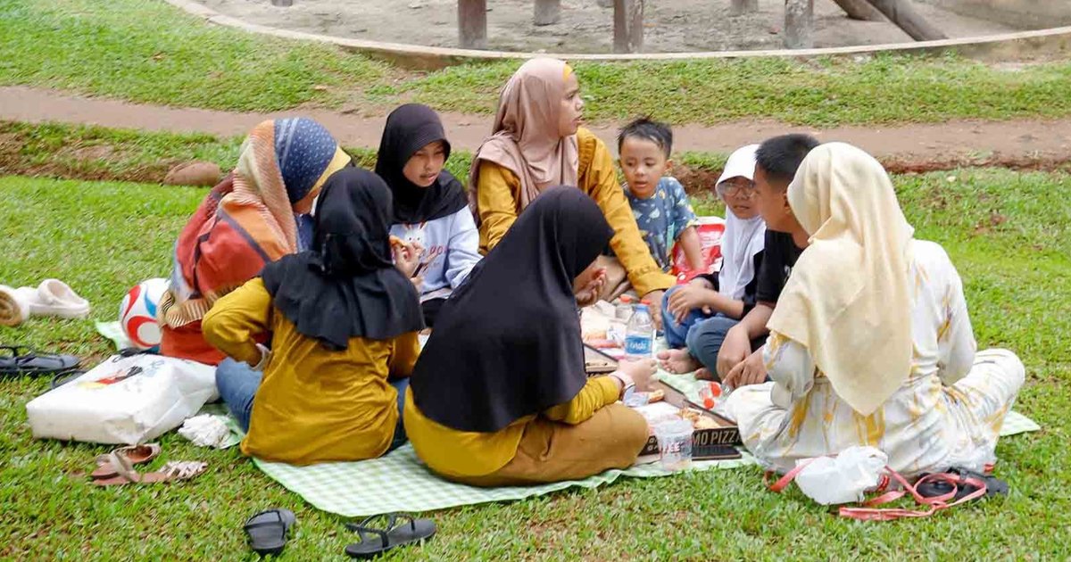 FOTO: Serunya Mengisi Libur Akhir Pekan di Tebet Eco Park