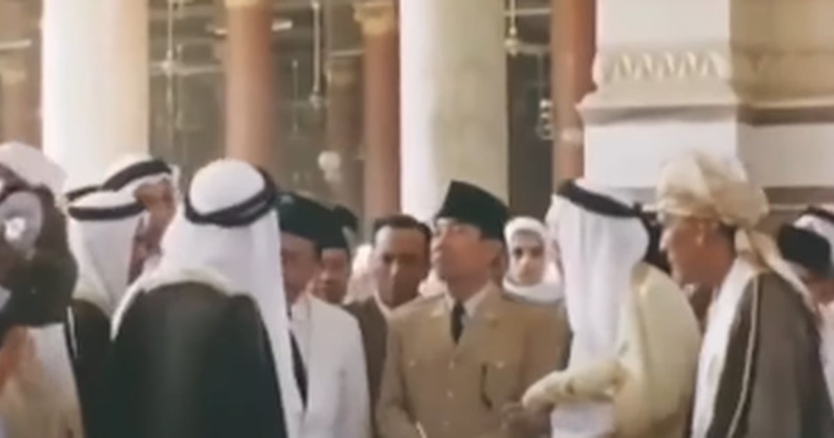 Video Soekarno ke Mekkah Tahun 1955 saat Renovasi Masjidil Haram, Gagah Banget Kumpul Bareng Raja Arab