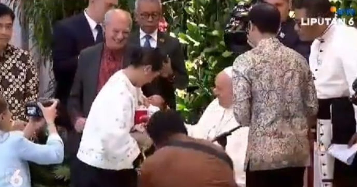Bayi Asal Indonesia Bernama Muhammad Pernah Diberkati Langsung oleh Paus Fransiskus