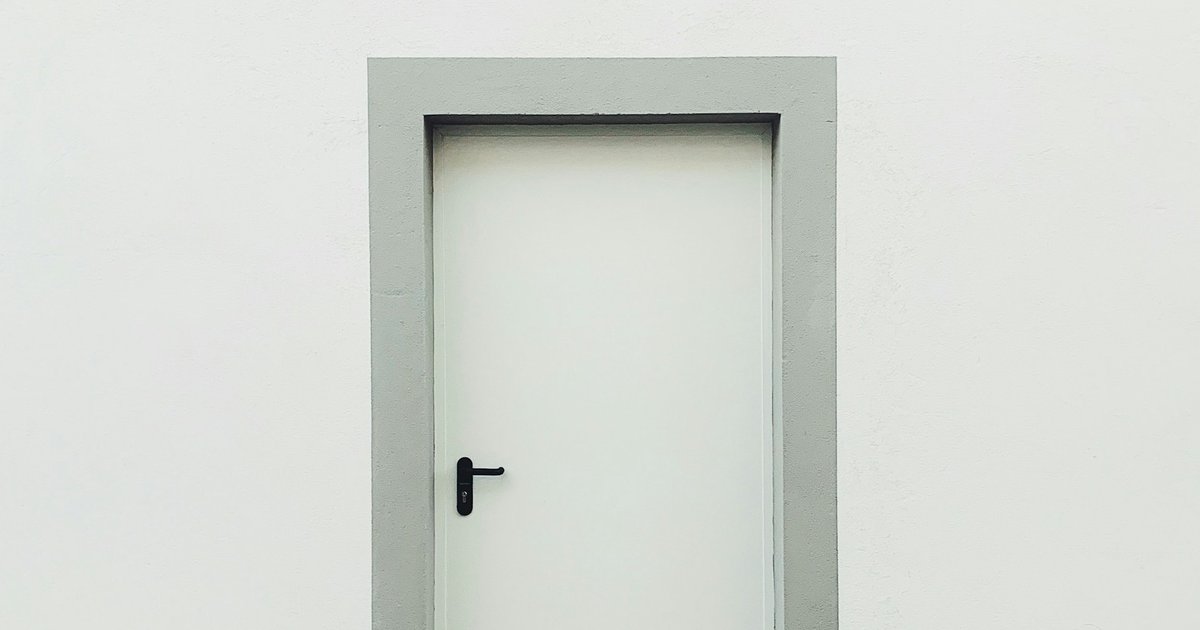 Model Pintu Besi Minimalis Terbaru, Rekomendasi Cantik untuk Rumah Modern