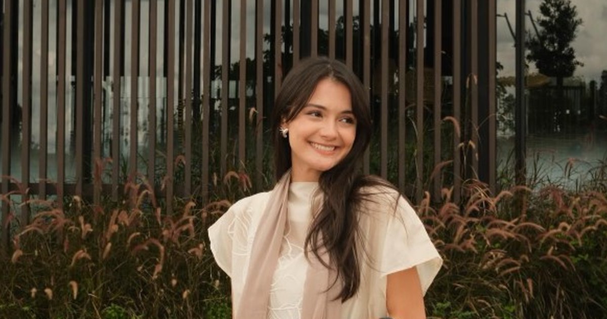 Potret Dapur Minimalis Ala Amanda Rawles, Modern dengan Sentuhan View Pantai