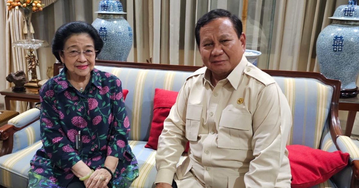 Mengintip Bunga di Meja Ruang Tamu Megawati Saat Menyambut Presiden Prabowo, Simbol Apa?