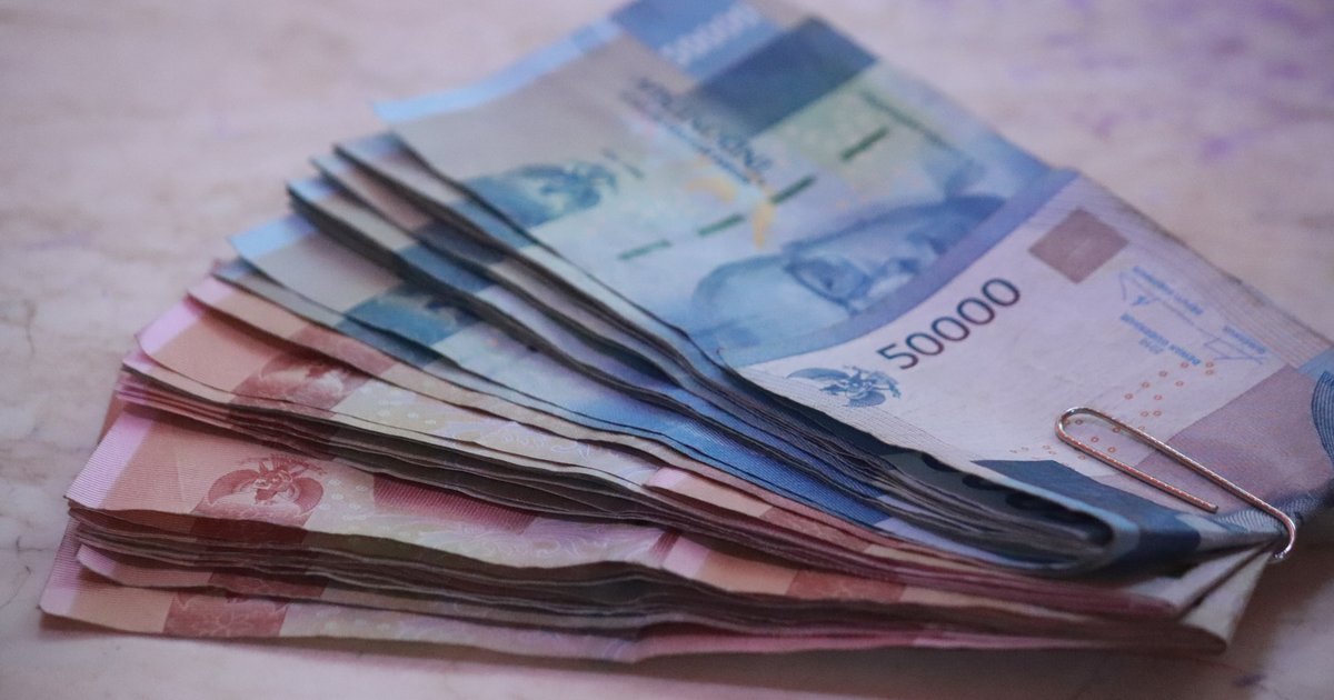 Bahaya Tersembunyi di Dompet Anda: Risiko Kesehatan dari Uang Kertas yang Tak Terduga!
