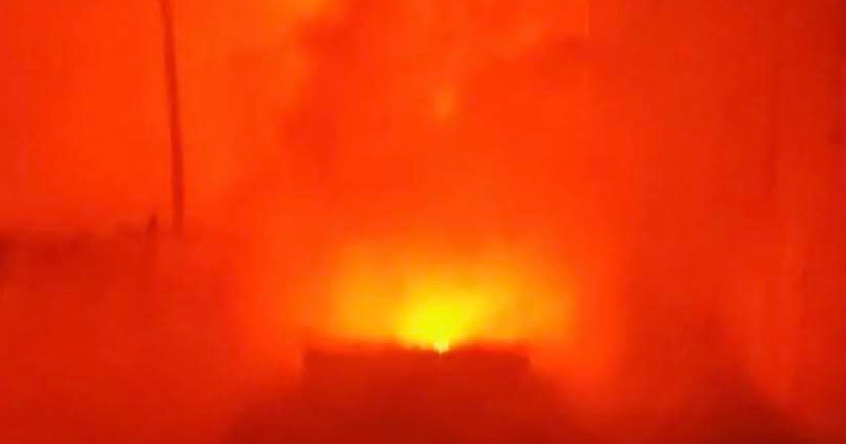 Api Rimsha Kasur Api Lahap Gudang Kaca dan Pabrik Kasur Kalideres, 22 Unit Damkar ...
