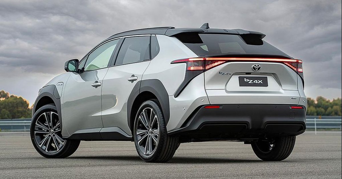 Harga dan Spesifikasi Lengkap Toyota bZ4X, Salah Satu Mobil Listrik ...