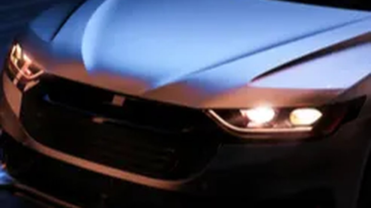 Kuning vs Putih, Mana Warna Lampu Kendaraan yang Sebaiknya Digunakan?