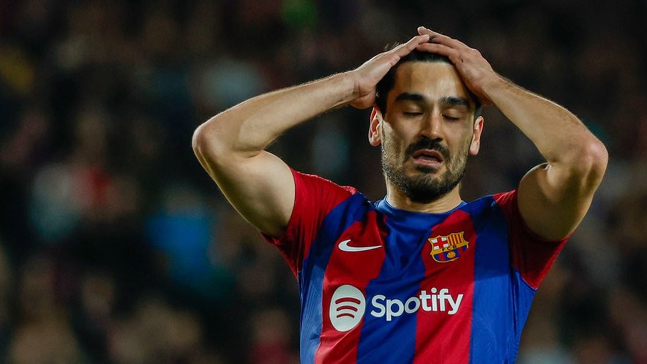 Barcelona Tendang Gundogan Begitu Saja