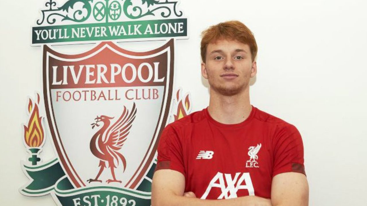 Resmi! Liverpool Jual Beknya ke Brentford