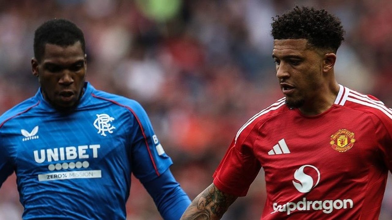 Chelsea Dilarang untuk Rekrut Jadon Sancho, Kenapa?