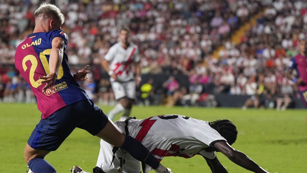 Pantas Saja Barcelona Ngebet Pulangkan Dani Olmo
