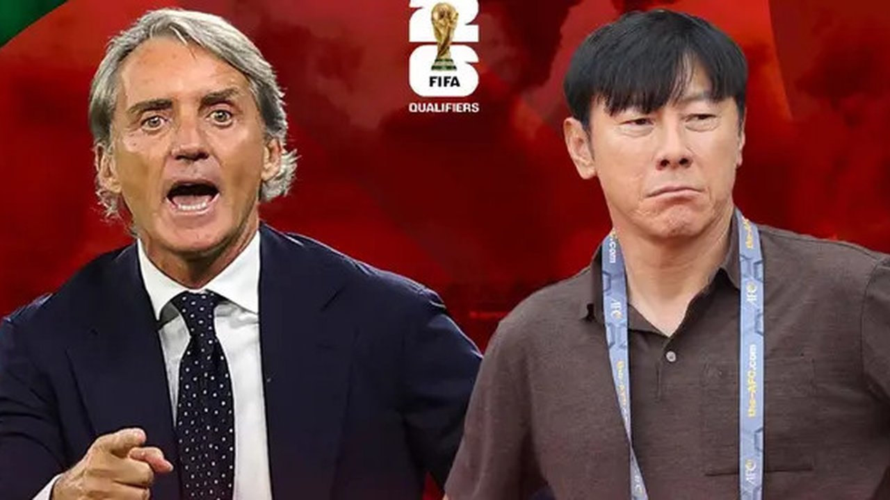Kualifikasi Piala Dunia 2026 - Arab Saudi Vs Timnas Indonesia - Roberto Mancini Vs Shin Tae-yong (Bola.com/Adreanus Titus)