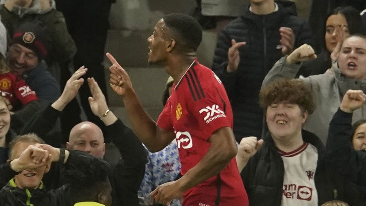 Didepak MU, Anthony Martial Bakal Lanjutkan Karir di Brasil?