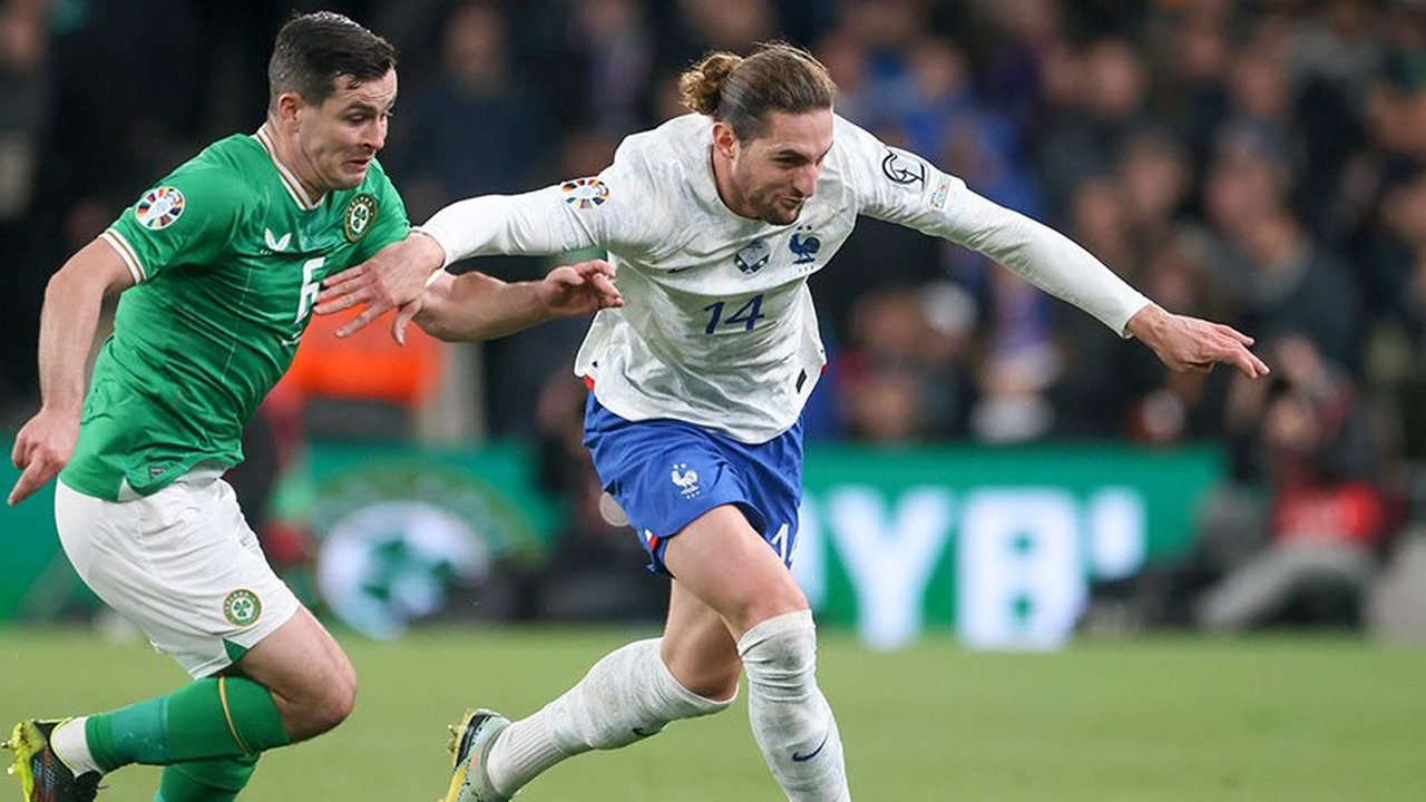 Tak Kunjung Punya Klub, Didier Deschamps Geram dengan Situasi Adrien Rabiot